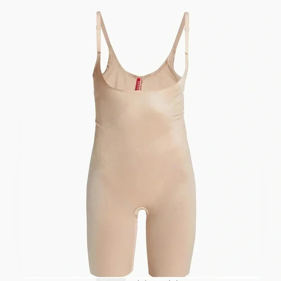 Spanx open bust mid thigh bodysuit size Small - Picture 1 of 6